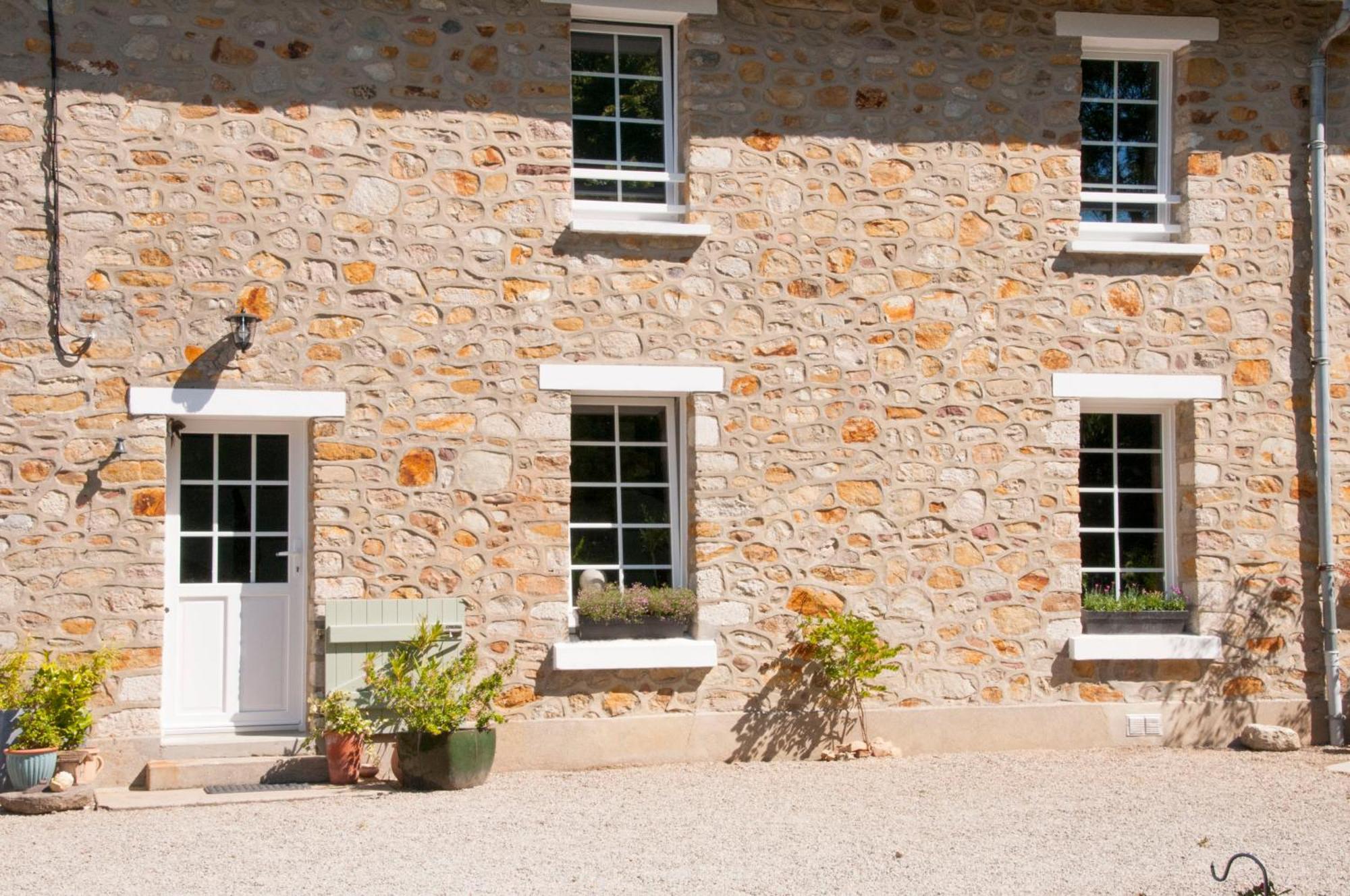 Saint-Germain-Sur-Seves La Maison Des Tilleuls מראה חיצוני תמונה